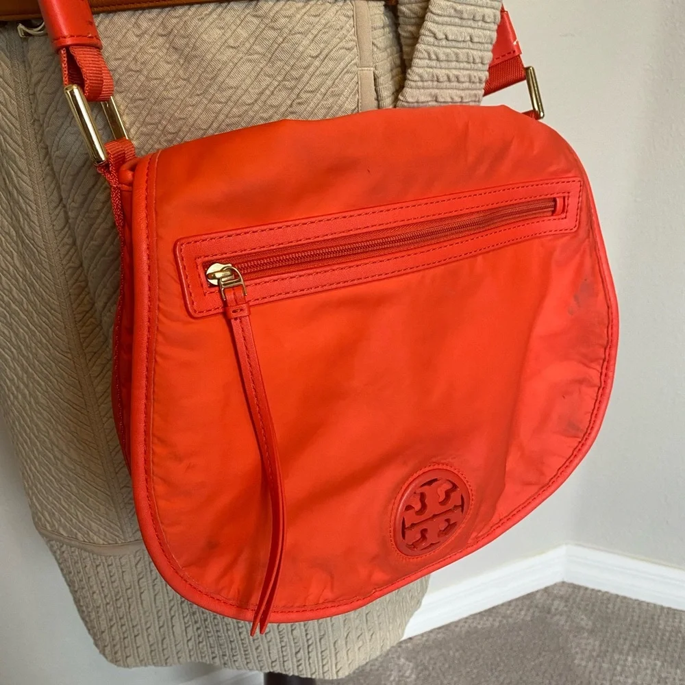 Tory Burch tory burch